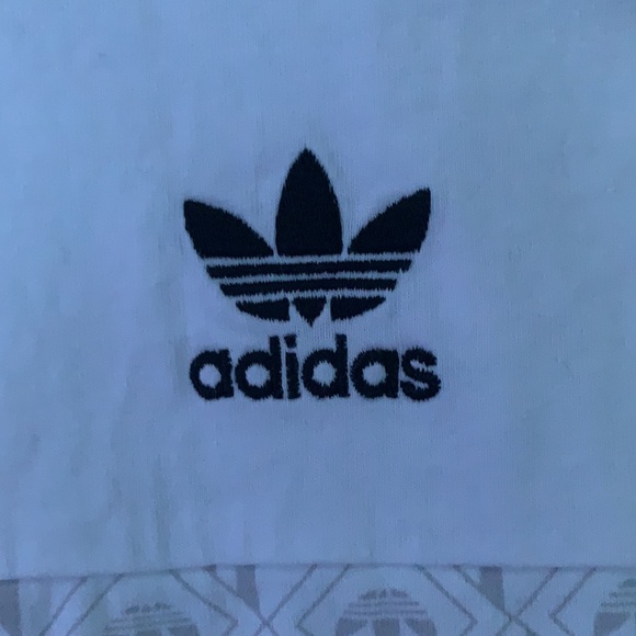 Adidas T- shirt - Picture 2 of 3